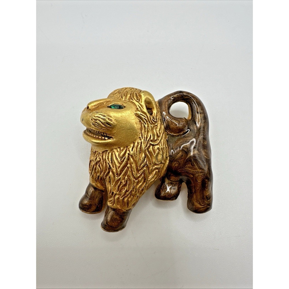 The Museum of American Folk Art Brooch Lion 1.5" Pin Gold Tone Enamel 1994 USA